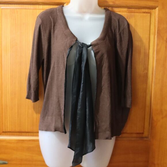 DKNY Brown & Black Silk Cardigan Bolero Wrap Sweater M/L Pussycat Bow Tie Front - Picture 2 of 12